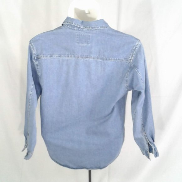 Light Chambray Button down women's long sleeve shirt (M) - Picture 7 of 7